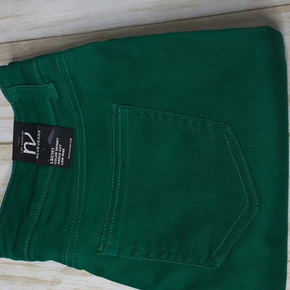 Reve Jeans LSC101 Kelly Green Skinny Ankle Cut Low Rise Size 9 Capris Rolled Hem - Picture 13 of 16